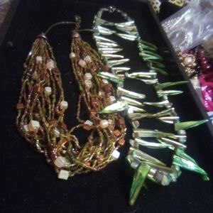 Shell and glass necklace bundle (2)